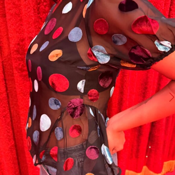 Petra Blouse Lisa Says Gah- Party Dot - SMALL only - Picture 2 of 5